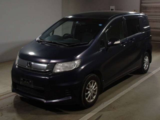 2172 HONDA FREED SPIKE GB3 2014 г. (TAA Chubu)